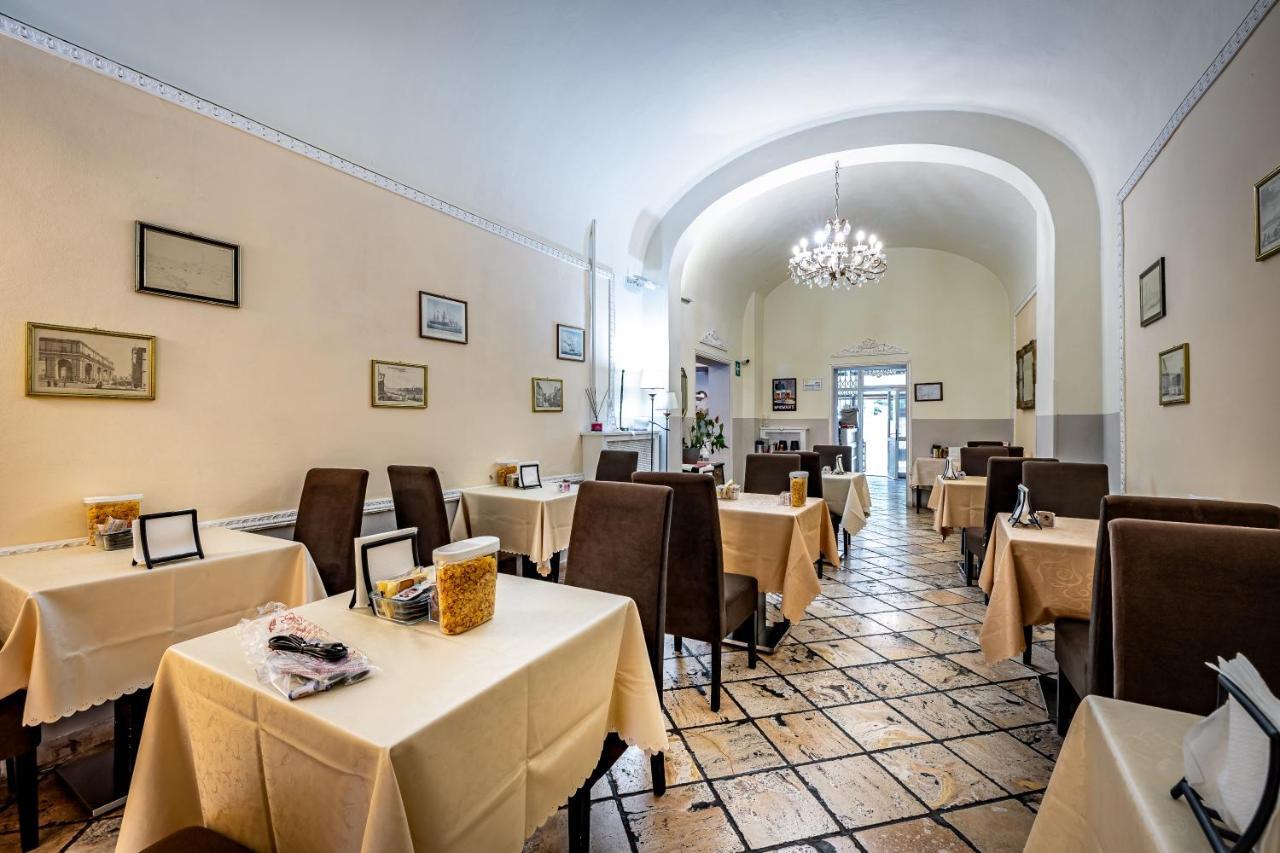 Hotel Minerva Pisa Exterior foto